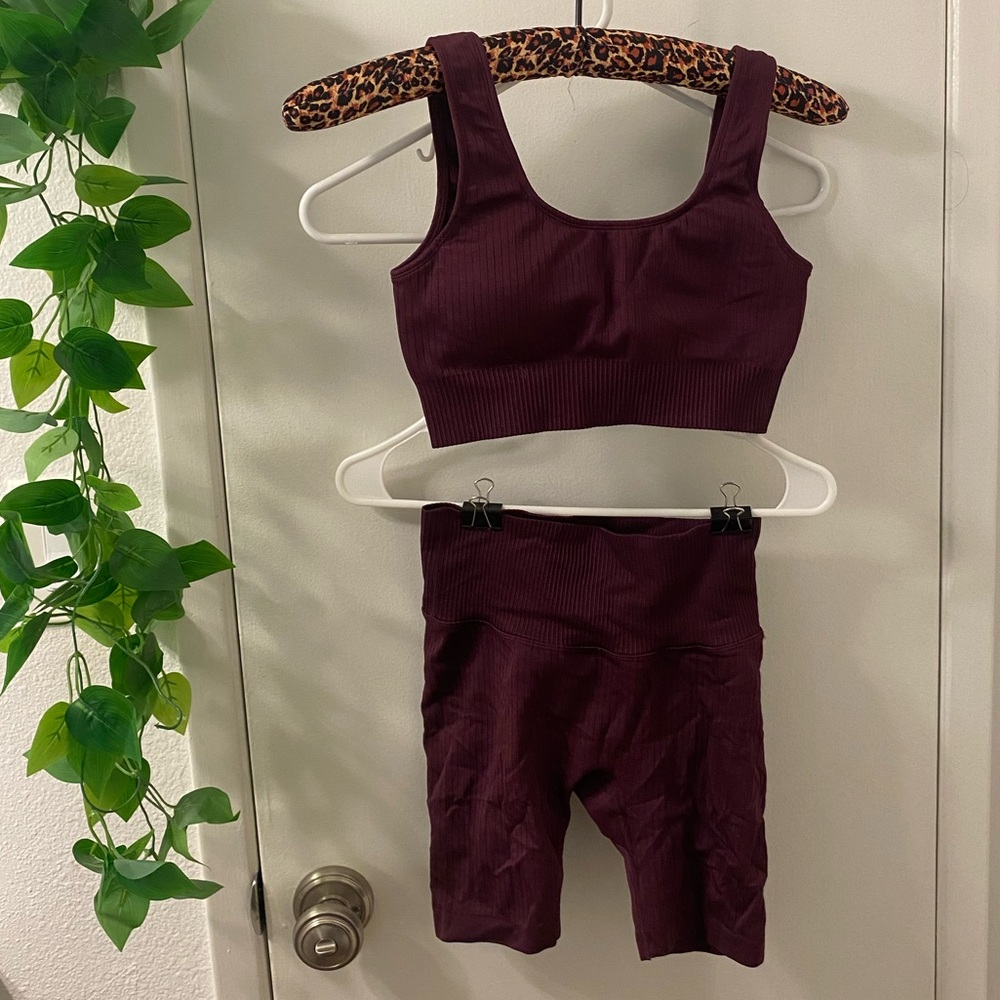 Burgundy Workout Set S